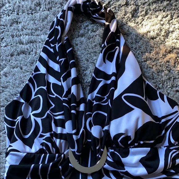 Cute Lined Halter Black and White Floral Dress - Picture 3 of 6